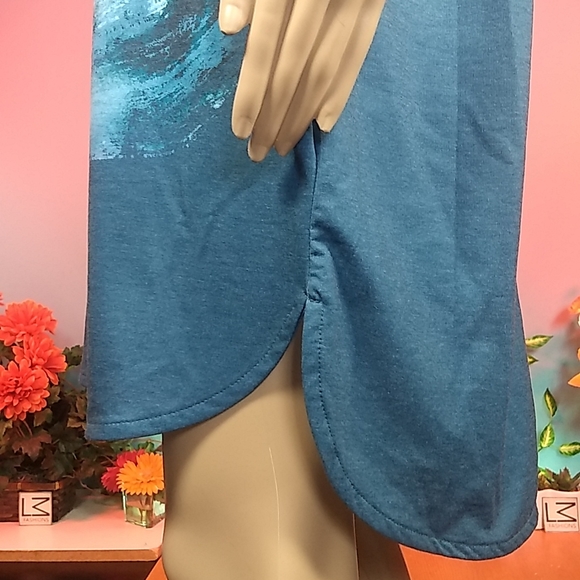 Disney Elsa Frozen 2 Night Shirt size M/L OUT OF PRINT - Picture 12 of 16